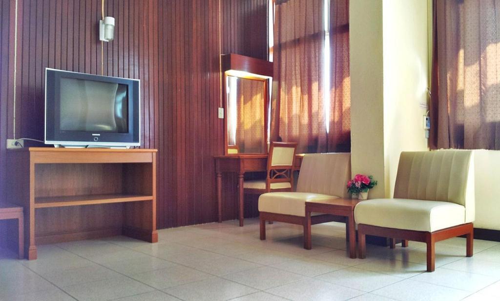 Tapee Hotel Σούρατ Τανί Εξωτερικό φωτογραφία