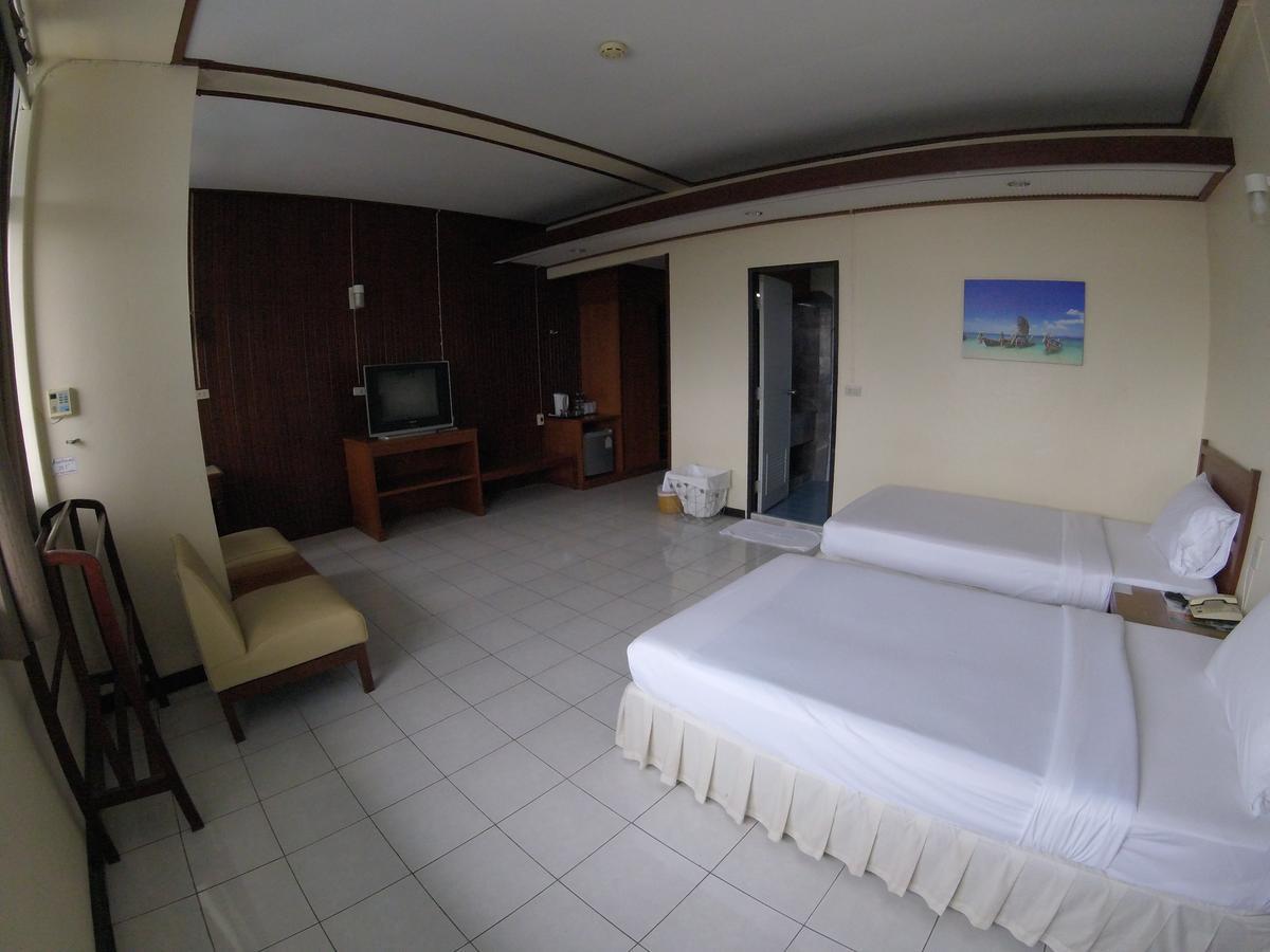 Tapee Hotel Σούρατ Τανί Εξωτερικό φωτογραφία