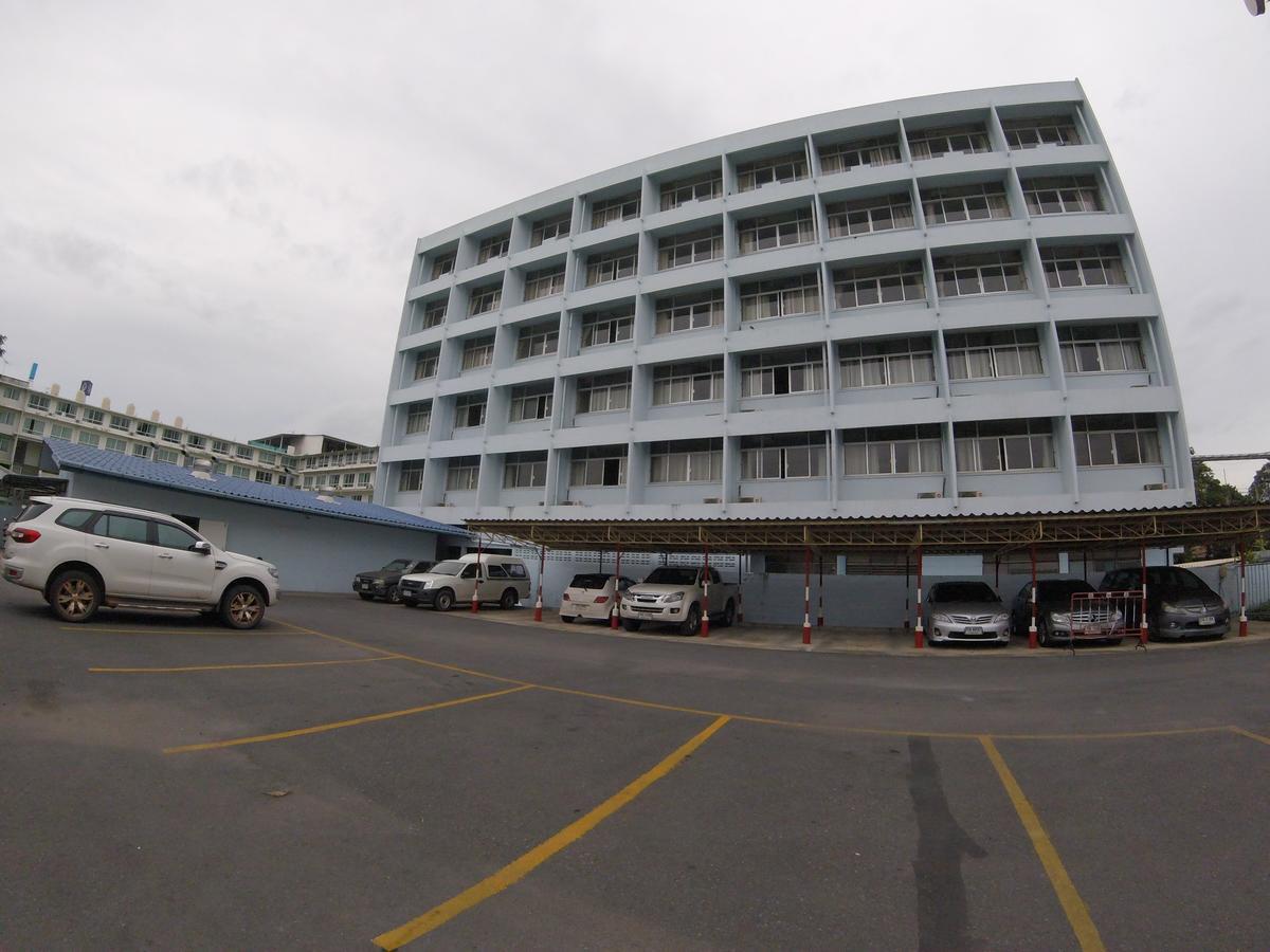Tapee Hotel Σούρατ Τανί Εξωτερικό φωτογραφία